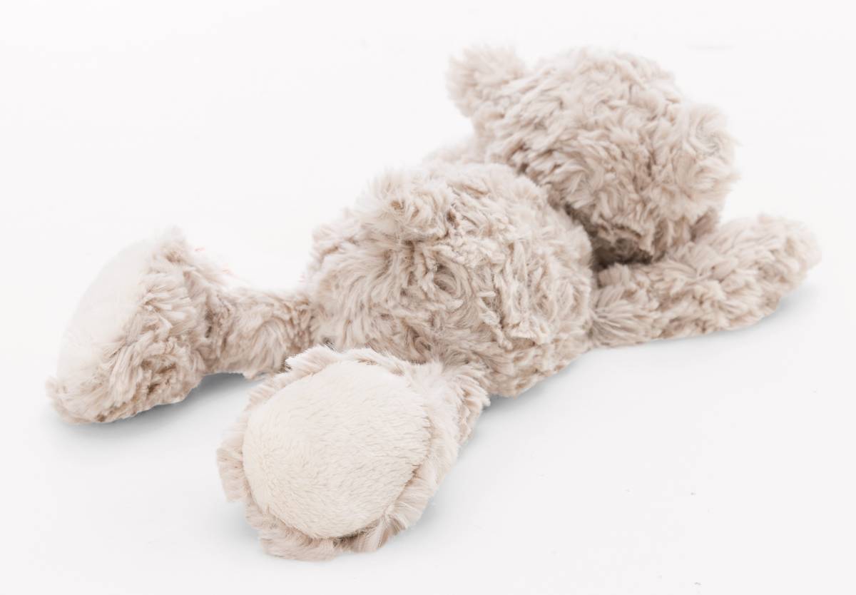 NICI Kuscheltier Bär Finni liegend